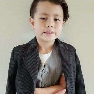 Meet your Posher, Edward